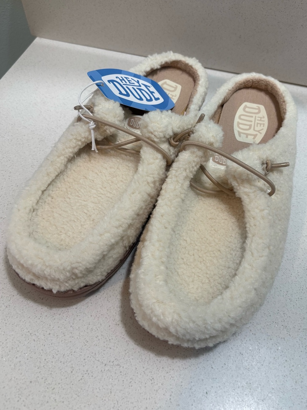 Hey Dude Wendy Slip Sherpa Shoe Egret Size 7 Wide - Picture 3 of 6